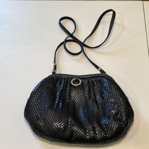 Medium Whiting & Davis Black Mesh Metal Evening Bag Hinge Close